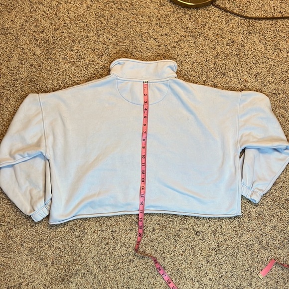 Light Blue Size Small - Picture 4 of 4